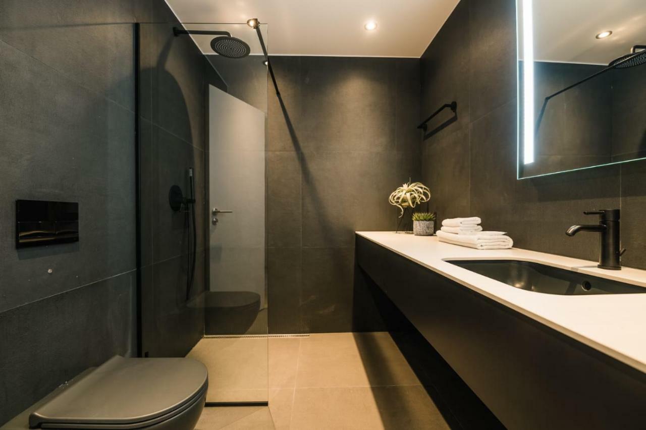 Maestro Design Hotel เลียปาญา ภายนอก รูปภาพ