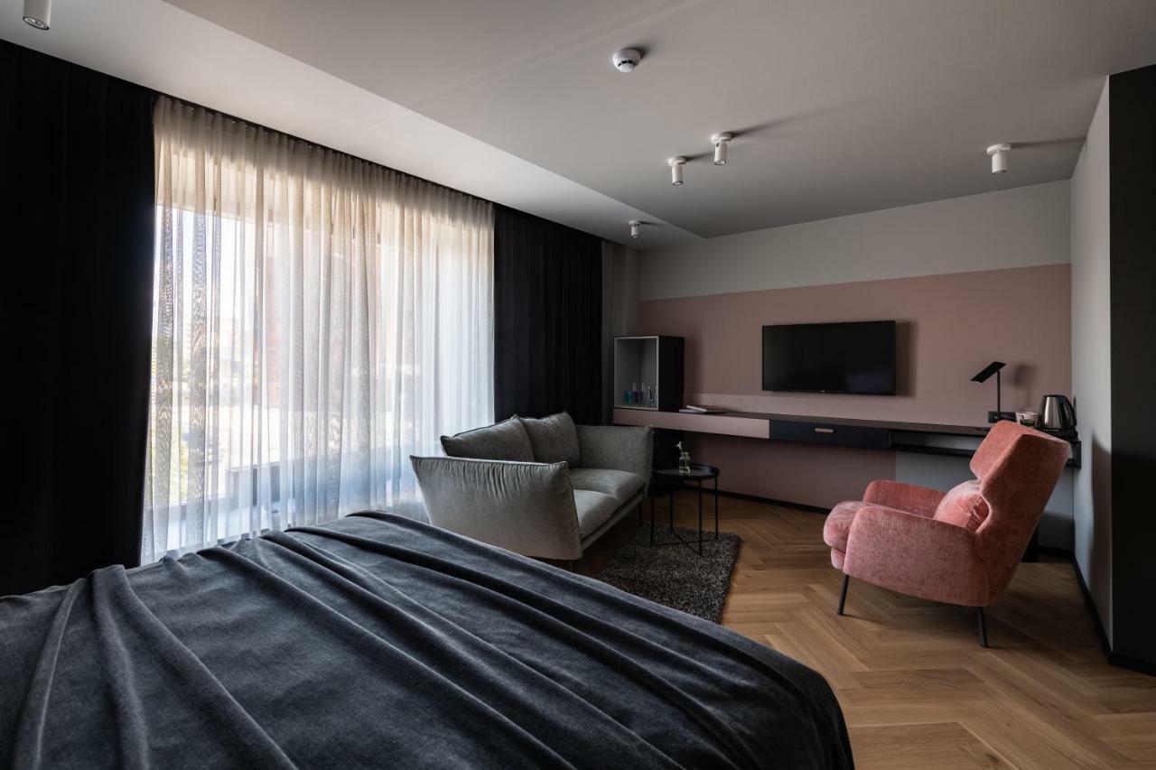 Maestro Design Hotel เลียปาญา ภายนอก รูปภาพ
