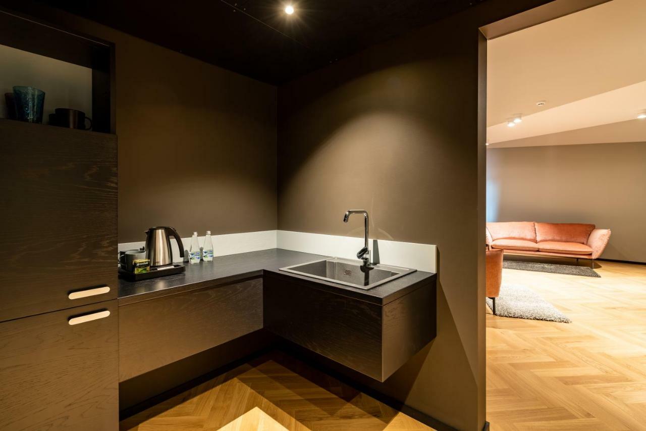 Maestro Design Hotel เลียปาญา ภายนอก รูปภาพ