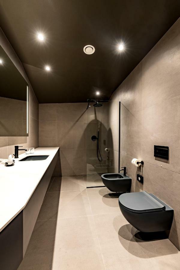 Maestro Design Hotel เลียปาญา ภายนอก รูปภาพ