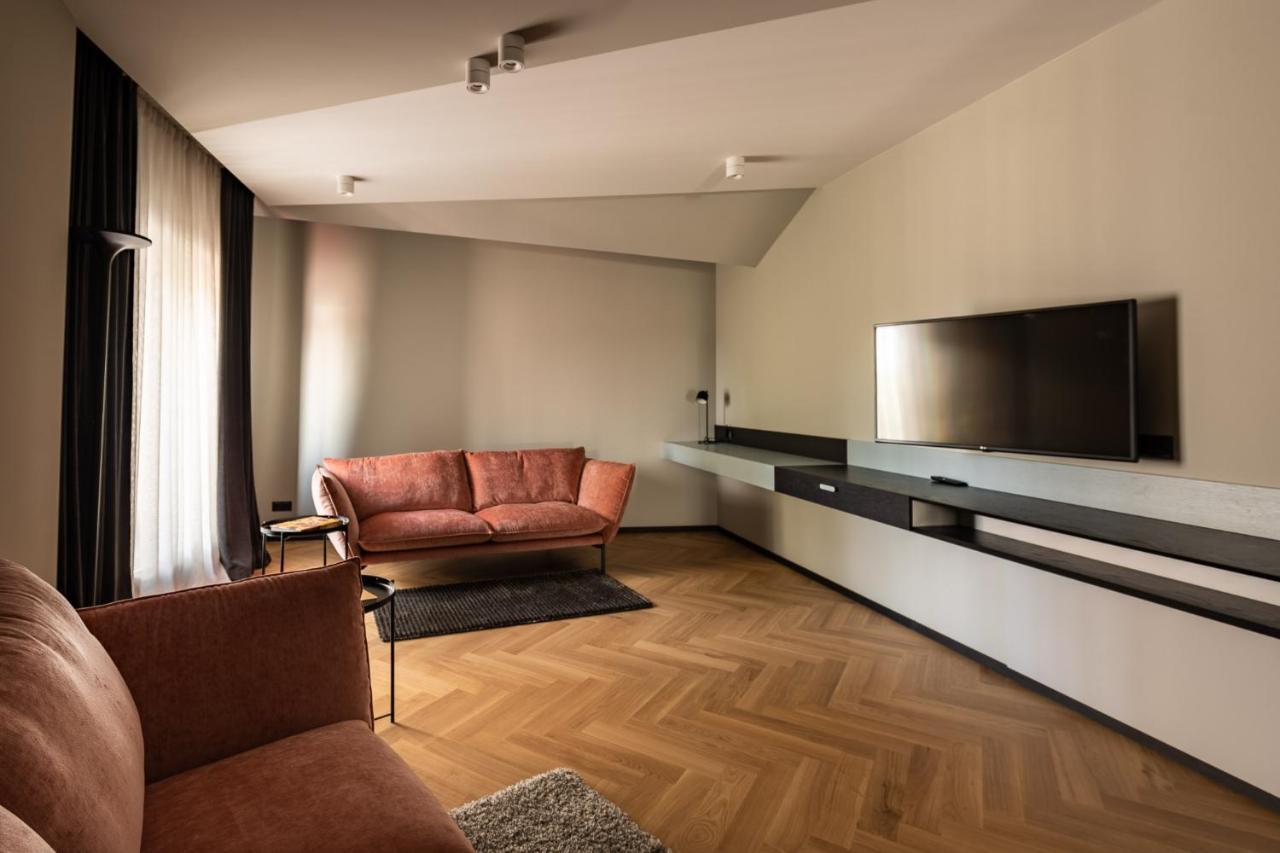 Maestro Design Hotel เลียปาญา ภายนอก รูปภาพ
